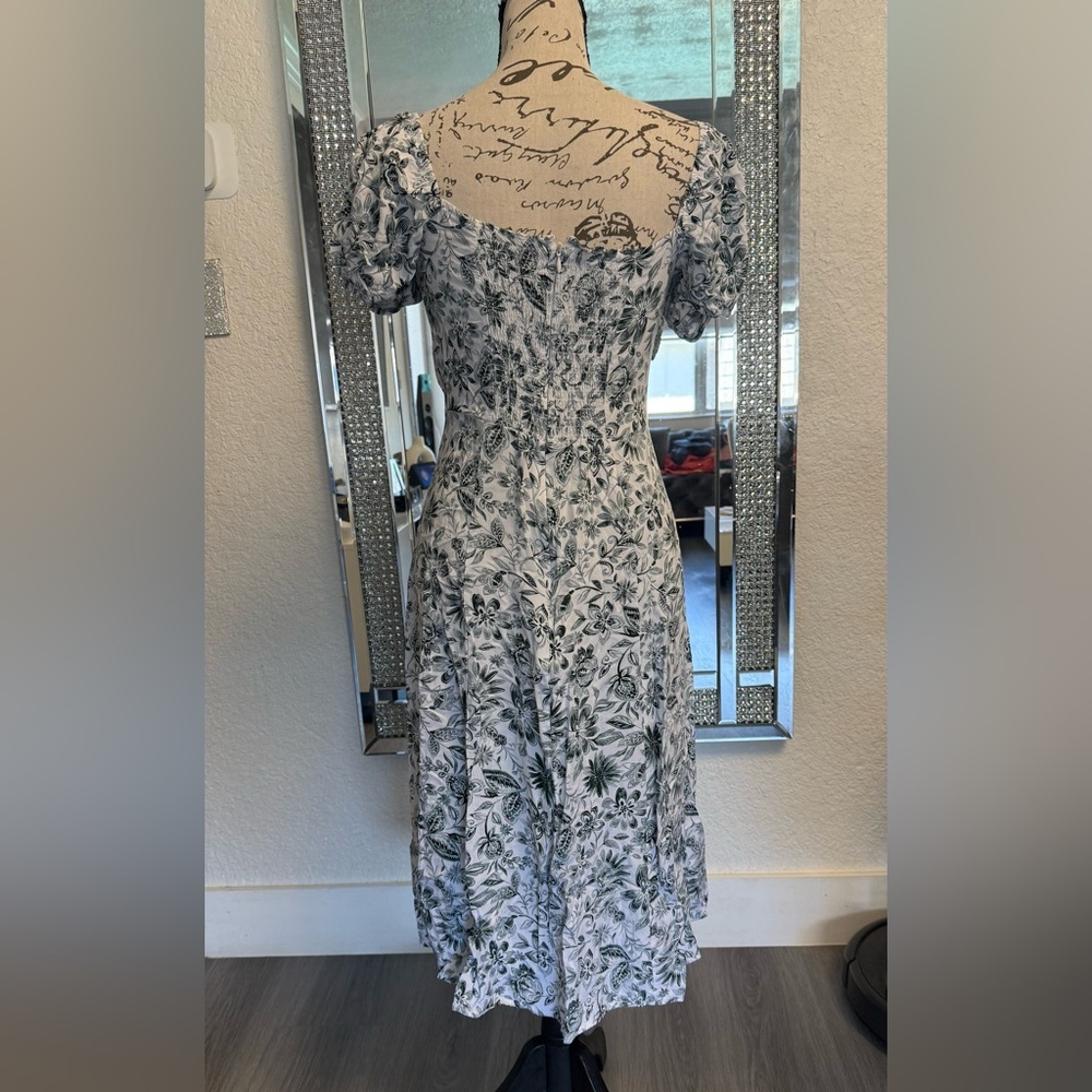 Francesca’s Mi Ami Floral Midi Dress - White & Green Cottagecore Slit Dress S - Picture 5 of 12